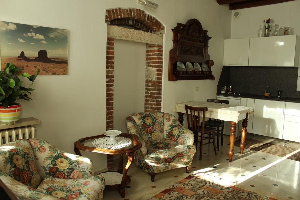 Residenza Carducci Centro Storico Apartment Verona Room photo